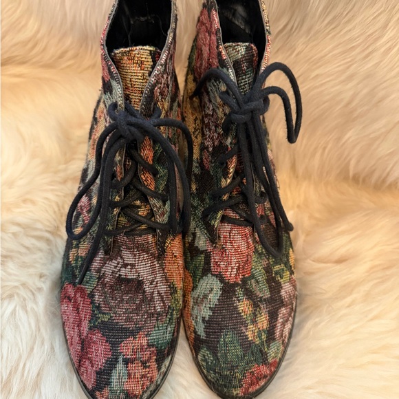 Diba London Dixie Floral Lace Up Tapestry Ankle Boots Vintage - Picture 3 of 7